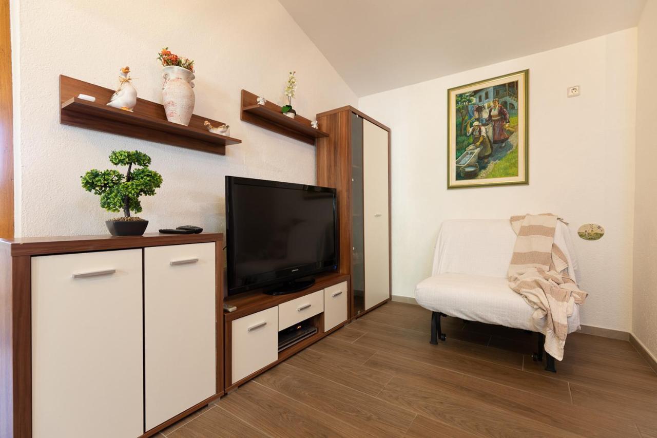 Holiday House Hana Rovinj Exterior photo