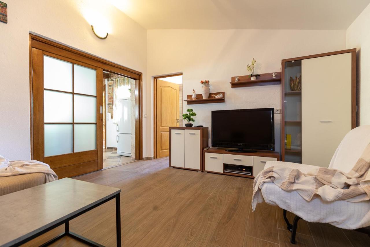 Holiday House Hana Rovinj Exterior photo