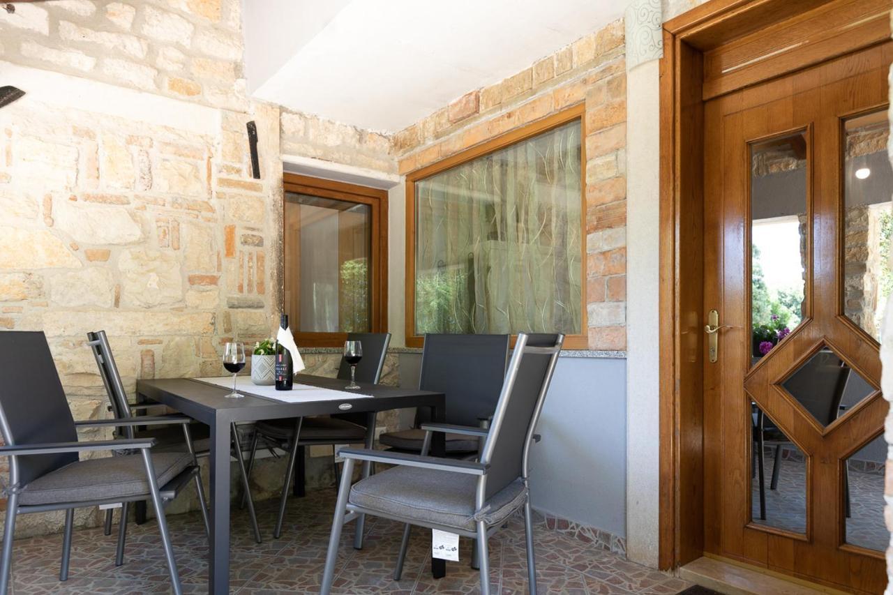Holiday House Hana Rovinj Exterior photo